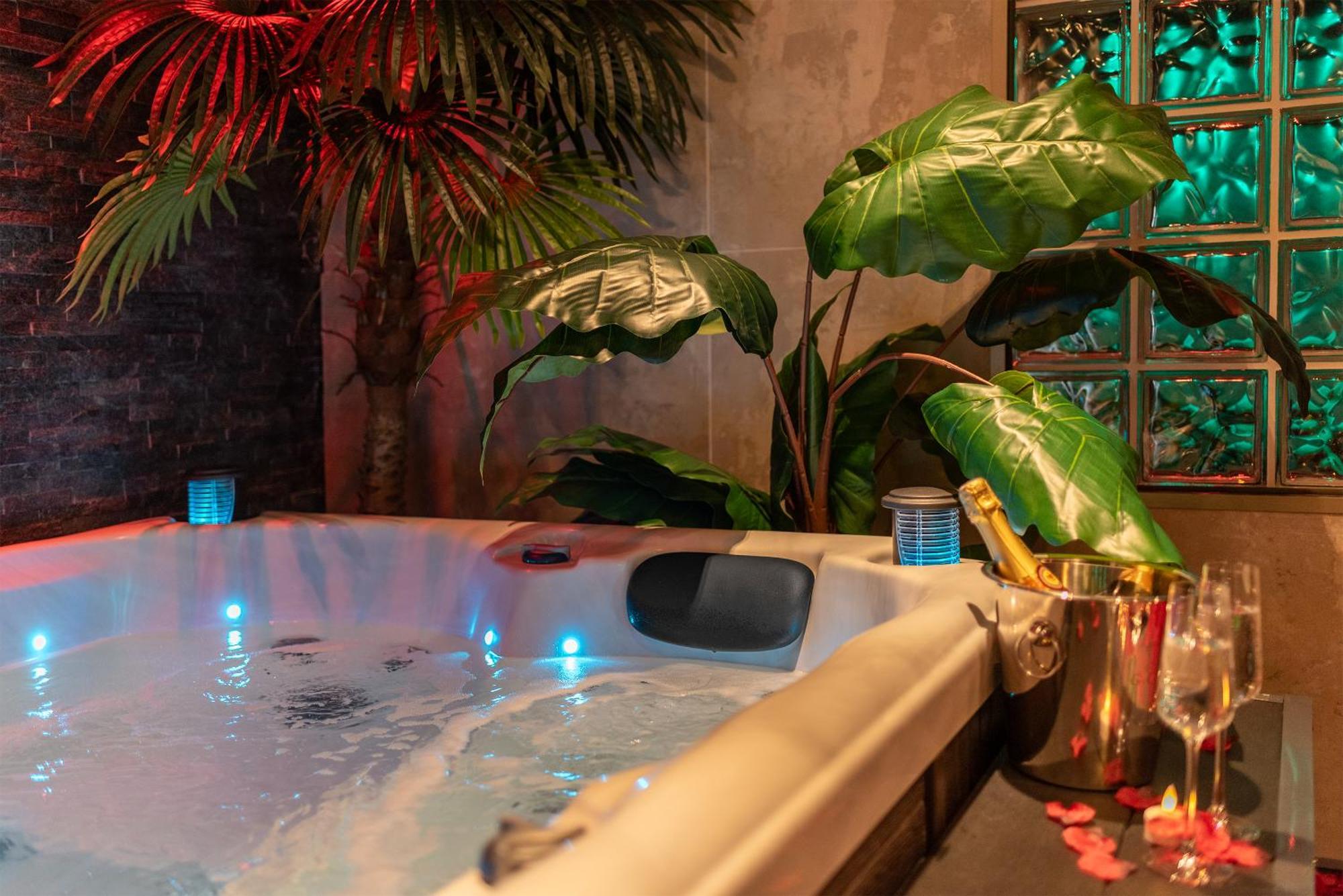L’Insolite, Spa Privatif  Toulouse Exterior foto